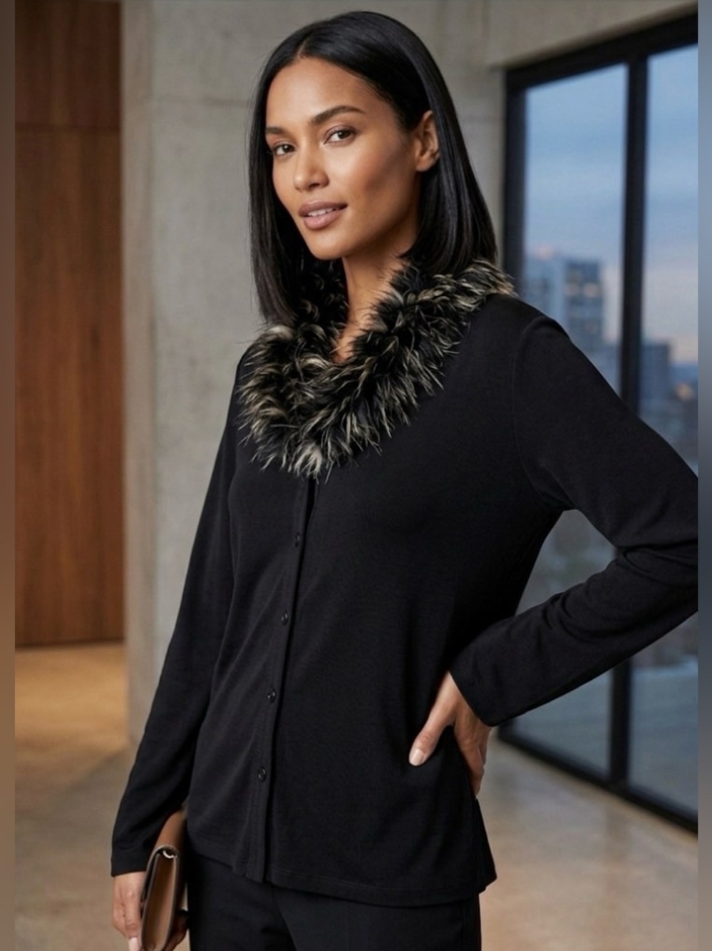 es.se U.S.A. Women’s Vintage Elegant Black Sweater with Feathered Collar